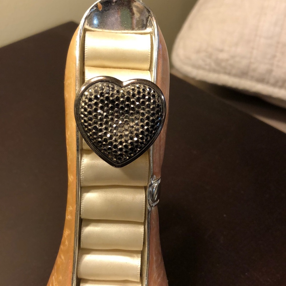 Heart shaped ring